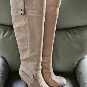 Over the knee Boots Size 10, Beige Suede "Seychelles" Worn once